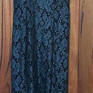 Morgan & Co. Black and Teal Lace Prom Dress